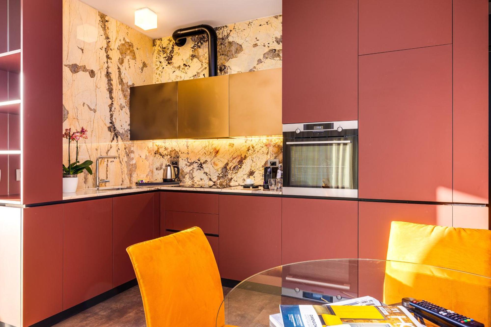 Gasometer Urban Suites Rome Exterior photo A kitchen with a built-in oven