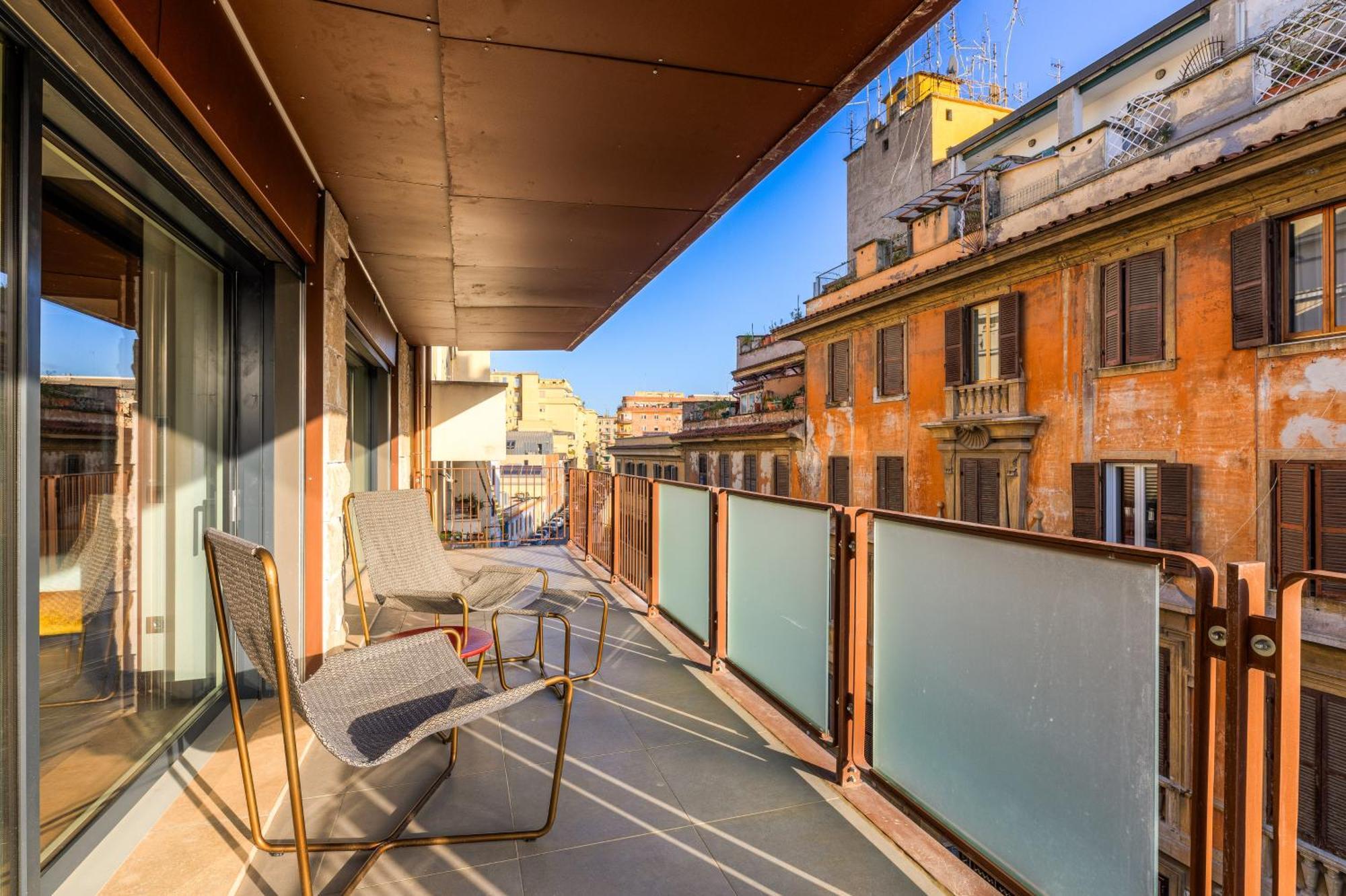 Gasometer Urban Suites Rome Exterior photo The balcony of a suite at the Hotel